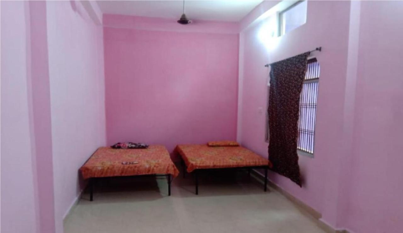 Maheshwari Bhavan By Wb Inn Sitapur Muafi Exterior photo